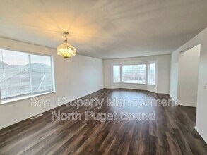 5231 69th Dr NE in Marysville, WA - Building Photo - Building Photo