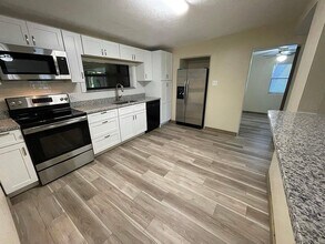 738 Carlson Dr in Orlando, FL - Building Photo - Building Photo