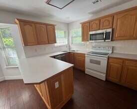 5213 S 60th Pl in Rogers, AR - Building Photo - Building Photo