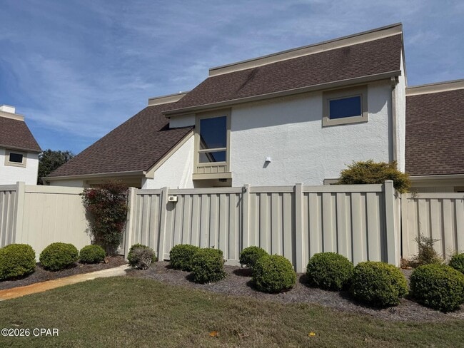 4301 Bay Point Rd in Panama City Beach, FL - Building Photo - Building Photo
