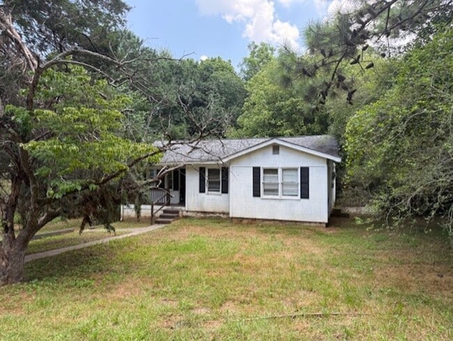 property at 4706 Clemmons Dr