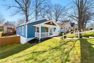 954 Fern Ave SE in Atlanta, GA - Building Photo