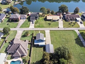 309 2nd St in Port Neches, TX - Building Photo - Building Photo
