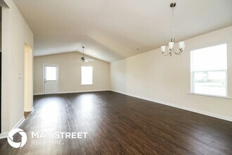 2613 Stinger Dr in Columbia, TN - Building Photo - Building Photo