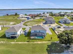 17732 Sawgrass Run in Tavares, FL - Building Photo - Building Photo