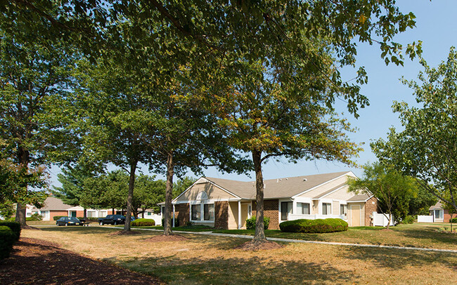 Coachman's Landing Apartments in Waldorf, MD - Building Photo - Building Photo