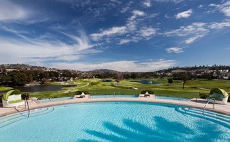 2005 Costa Del Mar Rd in Carlsbad, CA - Building Photo