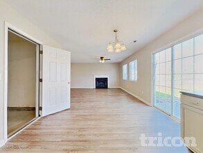 1135 Edinburgh Dr in Jamestown, NC - Building Photo - Building Photo