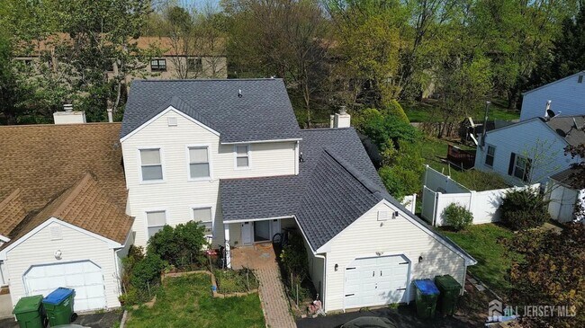 53 Sagamore Ave in Edison, NJ - Building Photo - Building Photo