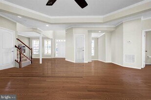 4818 Clarendon Dr in Frederick, MD - Building Photo