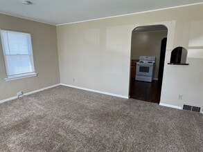1736 Davie St, Unit 0 in Davenport, IA - Building Photo - Building Photo