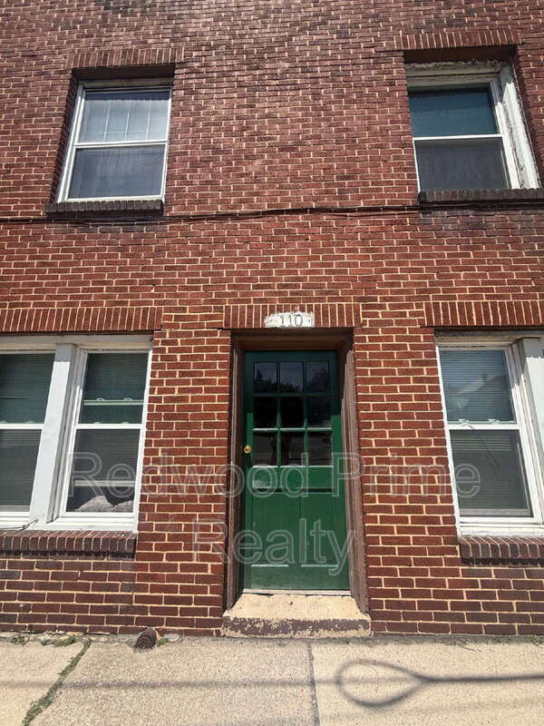 property at 110 S Lloyd St