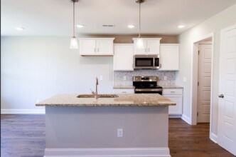 480 Ayden Ln in Clarksville, TN - Building Photo - Building Photo