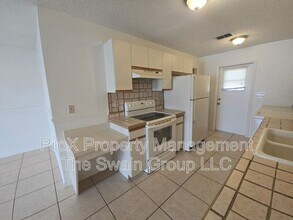 151 Winter Ridge Dr in Winter Haven, FL - Building Photo - Building Photo