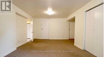 922 Avenue Rd in Toronto, ON - Building Photo - Building Photo