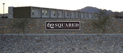 62 Squared Apartments in El Paso, TX - Foto de edificio - Building Photo