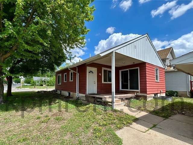 1017 11th Ave SW in Austin, MN - Building Photo - Building Photo