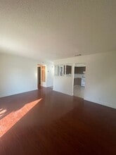 219 N Santa Rita St in Los Banos, CA - Building Photo - Building Photo