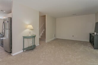 423 Kings Hwy in Warwick, NY - Building Photo - Building Photo