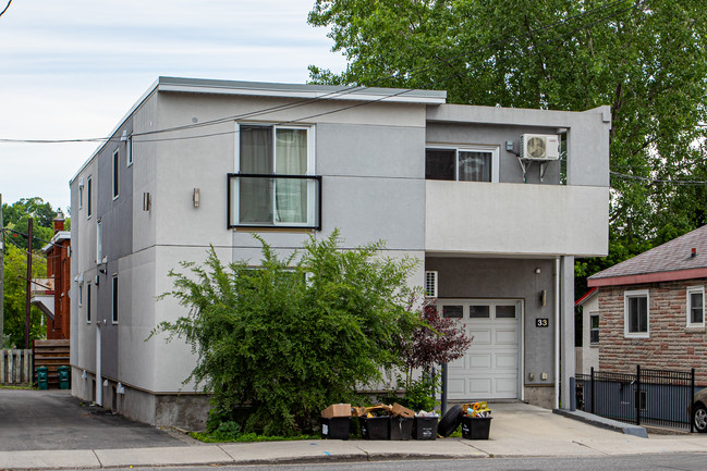 33 Marier Ave in Ottawa, ON - Building Photo - Building Photo