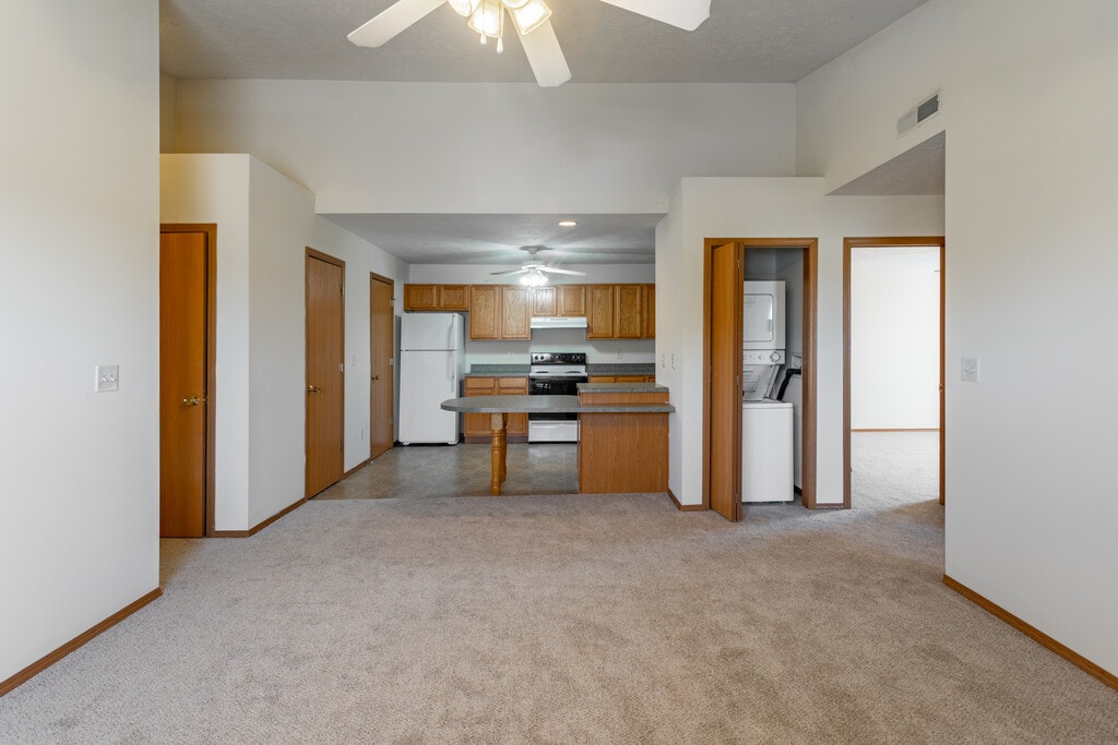 Carisbrooke Apartments Champaign, IL Apartments For Rent