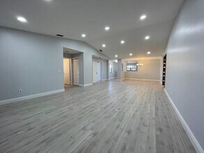 6691 Montego Bay Blvd in Boca Raton, FL - Building Photo - Building Photo