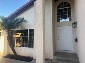 17571 Cabela Dr in San Diego, CA - Building Photo - Building Photo