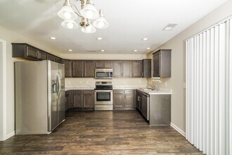 2201 Walcot Way in Lexington, KY - Building Photo - Building Photo