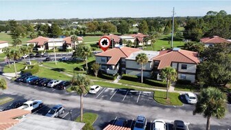 3233 Candle Ridge Dr, Unit H101 in Orlando, FL - Building Photo