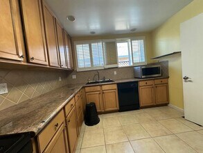 589 N Monroe St in San Jose, CA - Building Photo - Building Photo