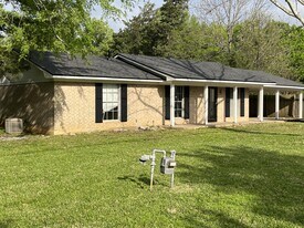 3218 Seminole Dr in Shreveport, LA - Building Photo