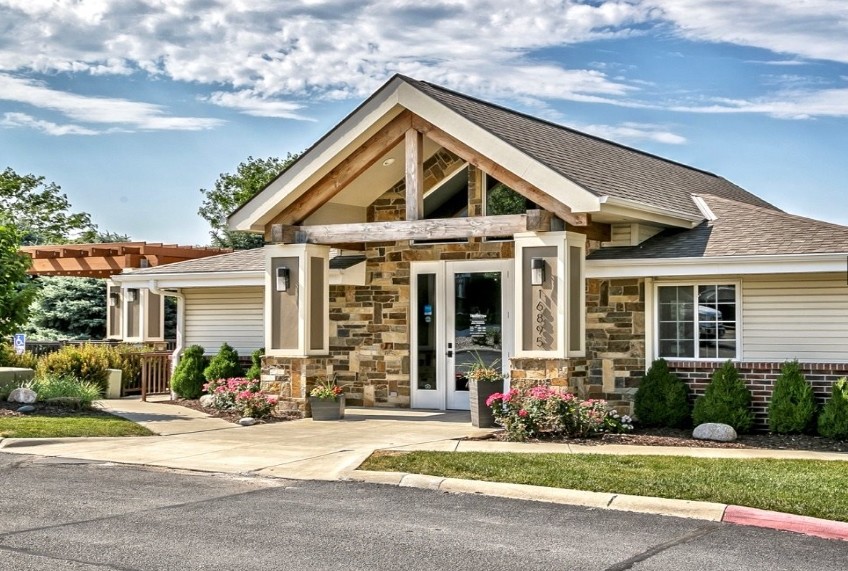 Tiburon View Apartments in Omaha, NE - Building Photo