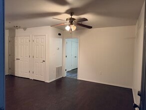 300 Russell St in Roland, OK - Building Photo - Building Photo