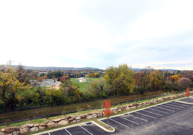 NorthPark Apartments in Bethlehem, PA - Building Photo - Building Photo