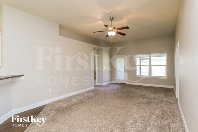 78109 Saddle Rock Rd in Yulee, FL - Foto de edificio - Building Photo