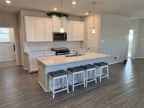 2047 W Darlington Oak Ct in Conroe, TX - Building Photo - Building Photo