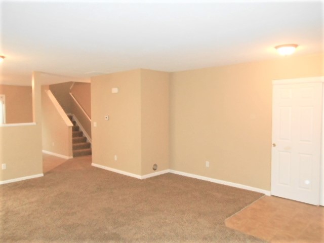 1245 Cloverview St in Blacklick, OH - Building Photo - Building Photo