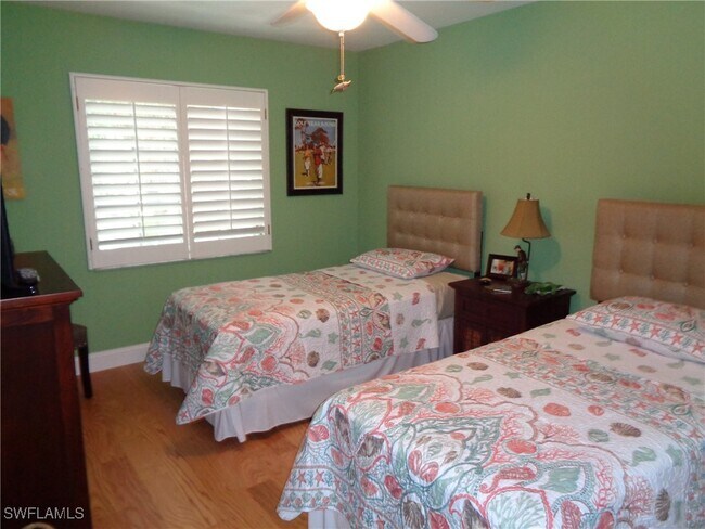 property at 281 Perignon Pl