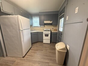 310 Birdsall St in Endicott, NY - Building Photo - Building Photo