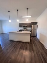 46 Flats in Bloomington, IN - Building Photo