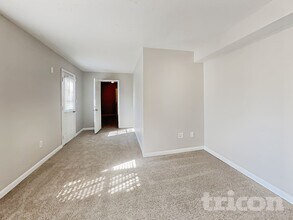 7029 New Dale Rd in Rex, GA - Building Photo - Building Photo