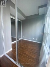 8 York St in Toronto, ON - Building Photo - Building Photo