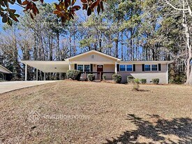 2182 Chestnut Log Loop, Unit 105 in Lithia Springs, GA - Building Photo