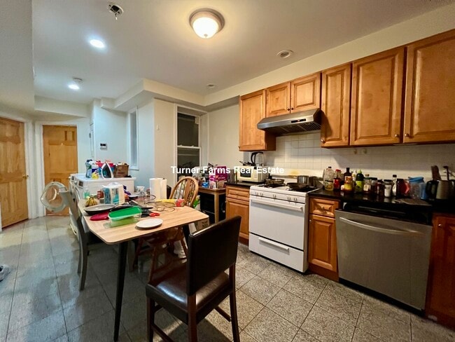 179 Northampton St, Unit 3 in Boston, MA - Building Photo - Building Photo