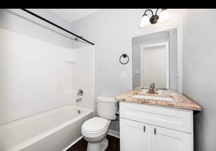 2719 Virginia St in Baytown, TX - Building Photo - Building Photo