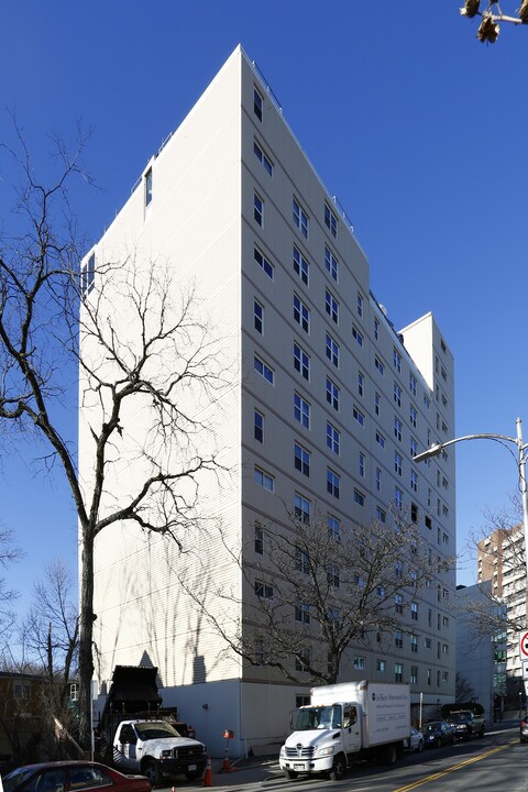 Putnam Square Apartments in Cambridge, MA - Building Photo