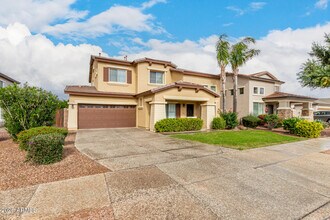 18838 E Lark Dr in Queen Creek, AZ - Building Photo - Building Photo