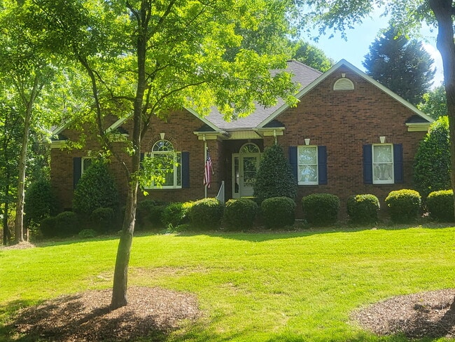 property at 2113 Fox Hunt Dr