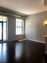 1338 S Michigan Ave-Unit -03 in Chicago, IL - Building Photo - Building Photo