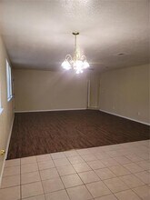 210 Bobbie Ann Ct in Granbury, TX - Building Photo - Building Photo